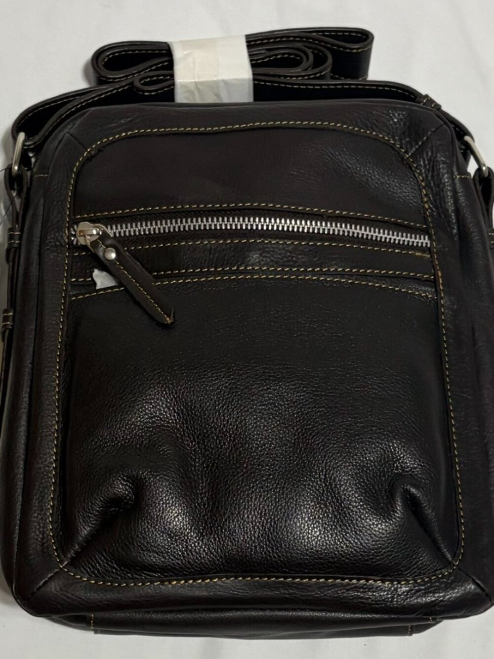 Winn International Brown Leather Crossbody Travel Messenger Bag NWT Style 6414